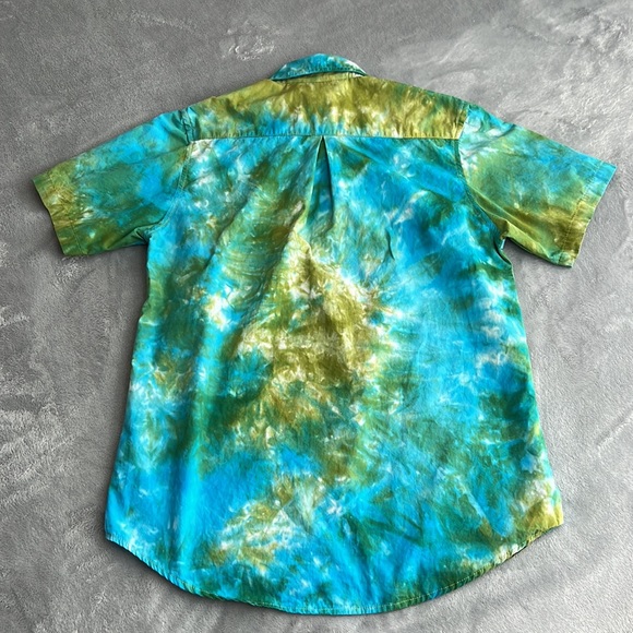 Big Bud Press Tie Dye Button Up Shirt Blue Green Size XS Unisex - Picture 4 of 10